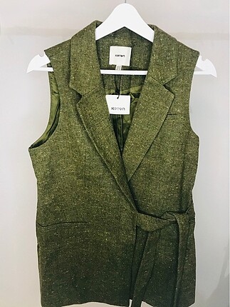 Koton Fıstık yeşili yelek ceket