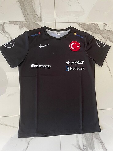 Milli takım tişört