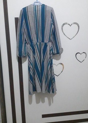 Uzun, bol kesim, çizgili kadın elbise - Görsel 5