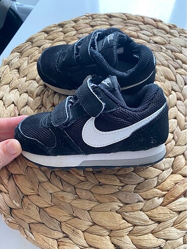 21 Beden siyah Renk Nike bebek ayakkabı