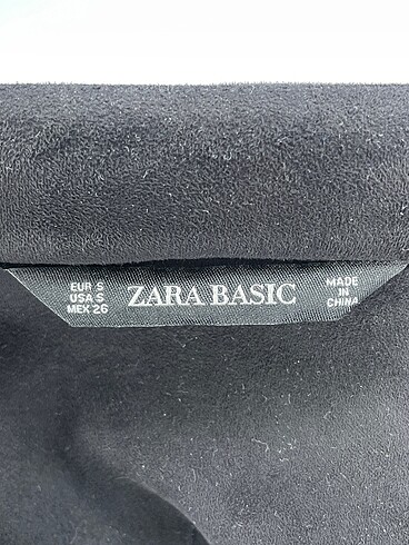 s Beden siyah Renk Zara Blazer %70 İndirimli.