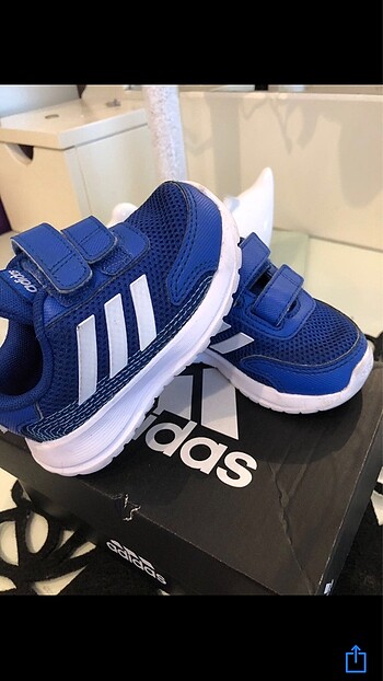 Adidas orjinal bebek ayakkabı 20 numara