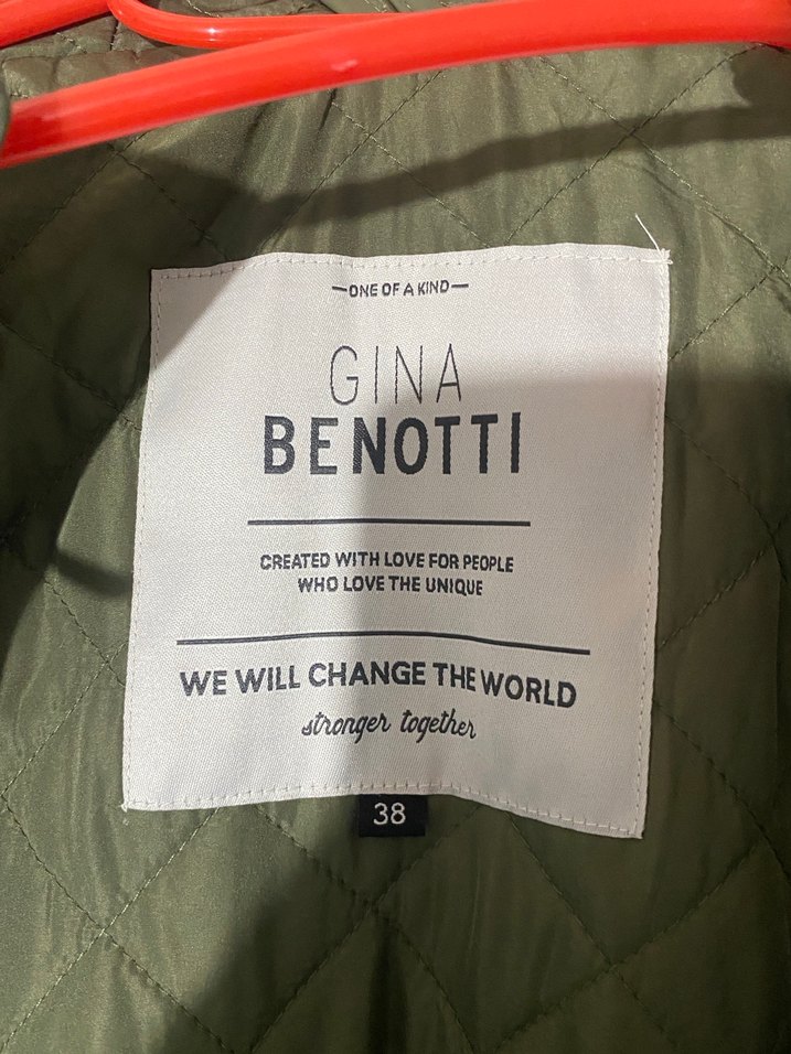 Düğmeli Kapüşonlu Uzun Yeşil kadın Yağmurluk - Görsel 4