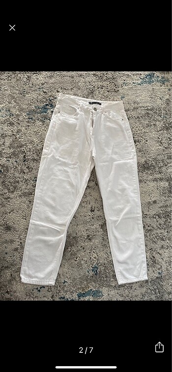 Beyaz mom jeans