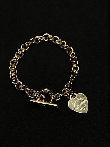 Beden altın Renk Tiffany&Co Heart Tagg Toggle Gold Bileklik