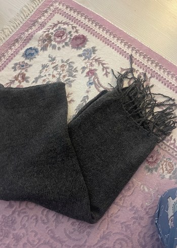 Gri Örgü Kadın Atkı - Görsel 3