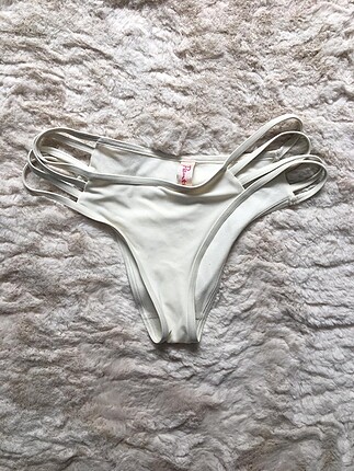 Şık Bikini altı