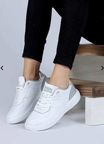 Jump kadın Beyaz Sneaker 