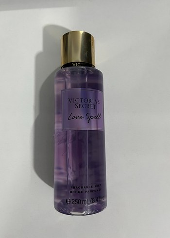 Victoria's Secret Love Spell Kadın Parfüm Spreyi 250ml - Görsel 2