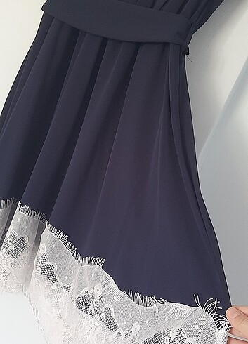Lacivert güpür detaylı elbise - Görsel 2