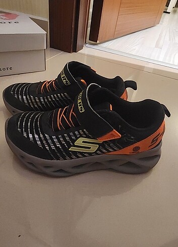 Skechers erkek çocuk ayakkabısı