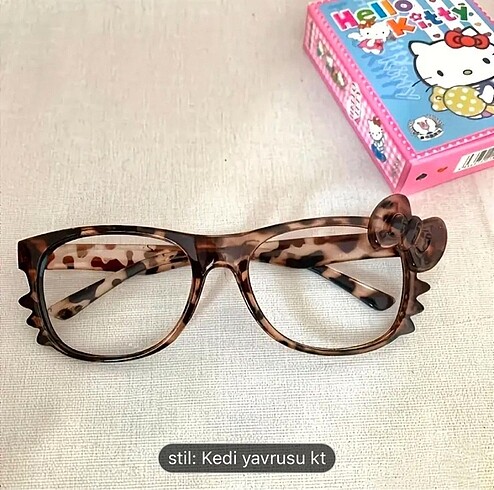 Bershka Hello kitty leopar gözlük y2k