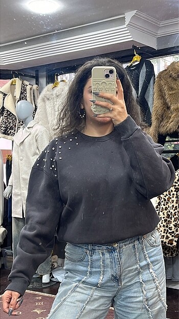 Zara Zara yakası taşlı sweatshirt