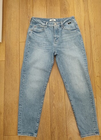 Mavi jeans mom jean