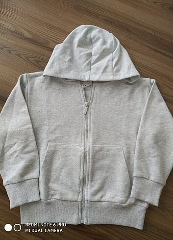DEFACTO SWEATSHİRT 5/6 YAŞ 