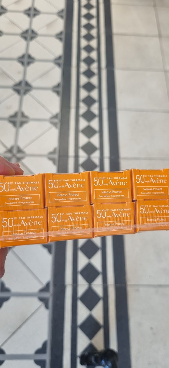 Avène Intense Protect SPF 50+ Güneş Koruyucu 5 ml - Görsel 3