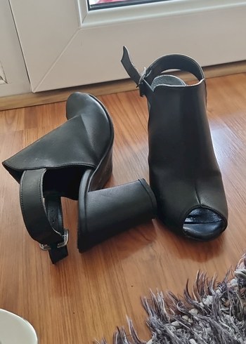 Siyah Kadın Platform Topuklu Ayakkabı - Görsel 3