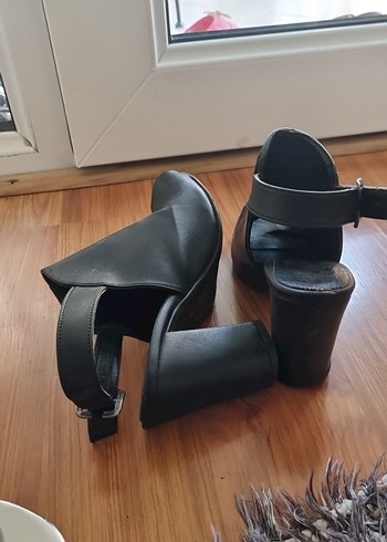 Siyah Kadın Platform Topuklu Ayakkabı - Görsel 2