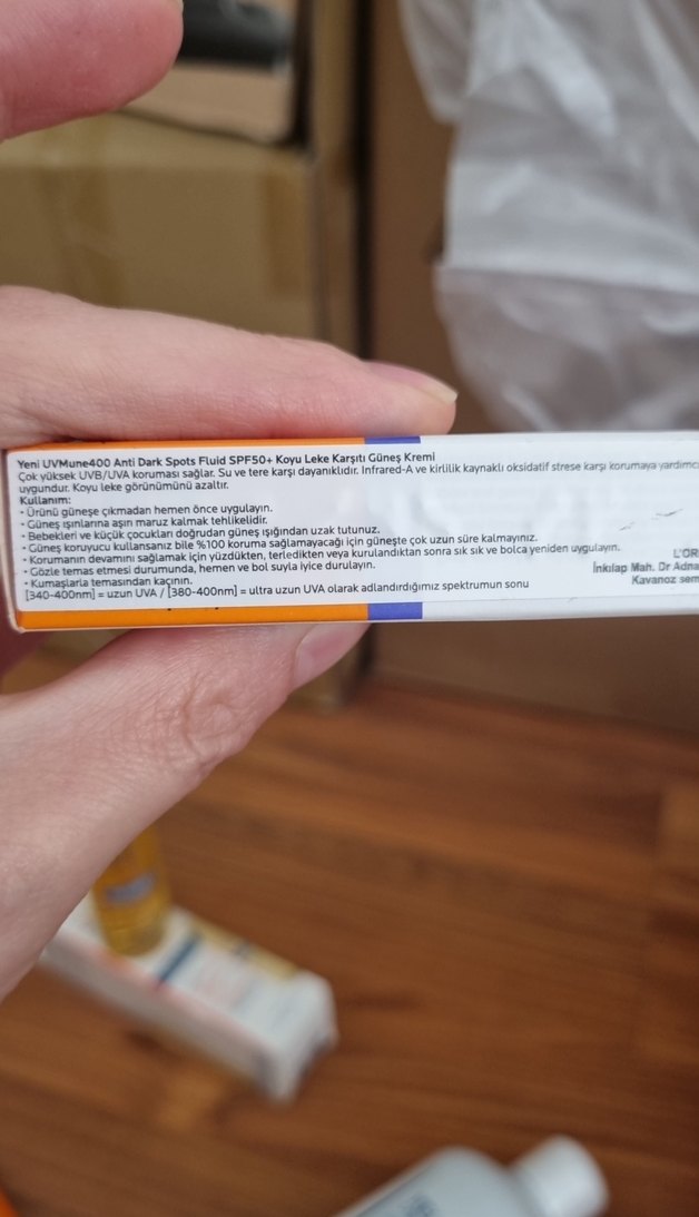 La Roche-Posay Anthelios UVmune 400 SPF 50+ Güneş Kremi - Görsel 2