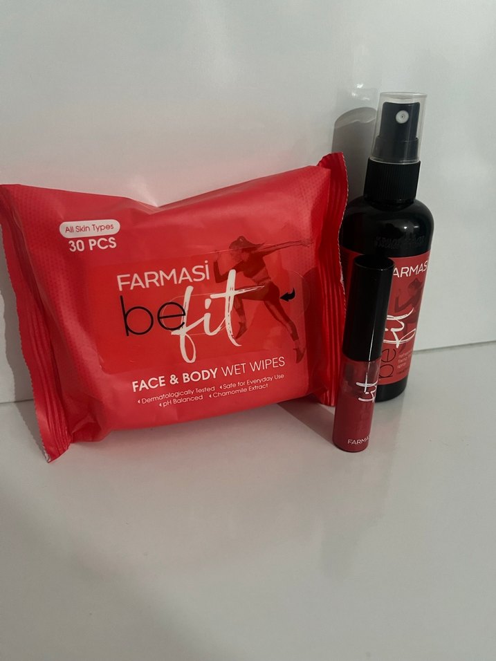 Farmasi makyaj seti - Görsel 5