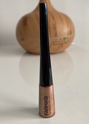 Beden Parlak Bej Eyeliner Kalemi