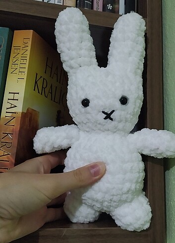  Beden Kadife ipten amigurumi beyaz tavşan 