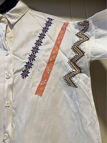 İşleme detaylı gömlek - Görsel 2