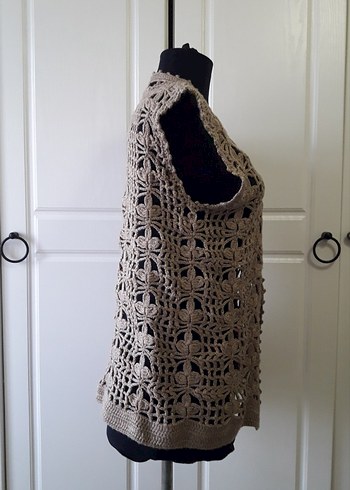 Bej renginde yelek - Görsel 4