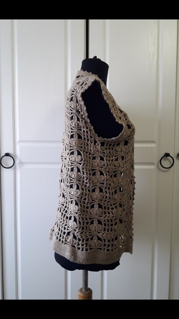 Bej renginde yelek - Görsel 4