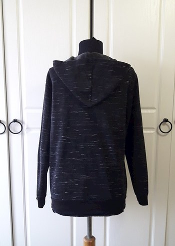 Siyah kapüşonlu sweatshirt - Görsel 8