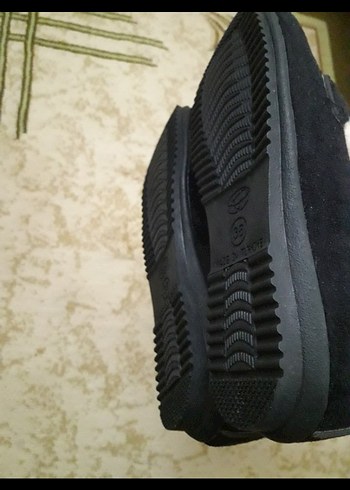 Siyah Peluş Astarlı Tokalı Kadın Babet Ev Ayakkabısı - Görsel 4