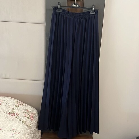 Diğer Piliseli pantolon etek