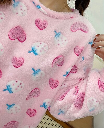 m Beden Yumuşacık pijama takımı