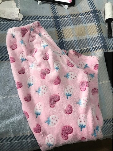 m Beden çeşitli Renk Yumuşacık pijama takımı