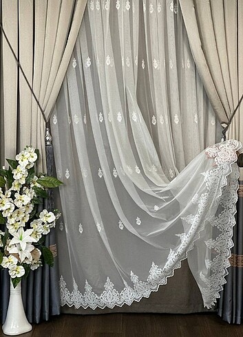 Beden Ağır gramajlı salon tülü