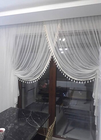 Sade ve şık Grek tül 