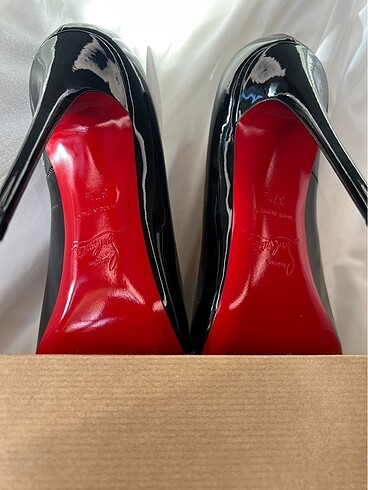 Christian Louboutin Louboutin so kate 12 cm