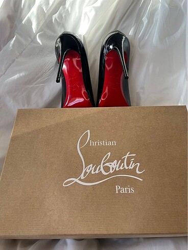 Louboutin so kate 12 cm