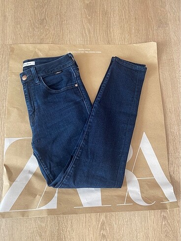 26 Beden lacivert Renk ?Mavi jeans kot