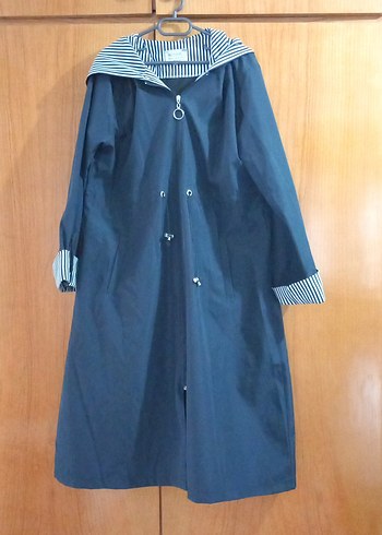 Kadın Lacivert Uzun Yağmurluk - Görsel 2