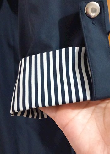 Kadın Lacivert Uzun Yağmurluk - Görsel 3