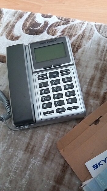 Ev telefonu 