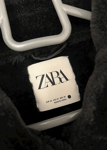 Zara Siyah Kürklü Deri Biker Ceket
