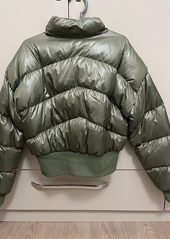Yeşil Puflu Kadın Kışlık Mont