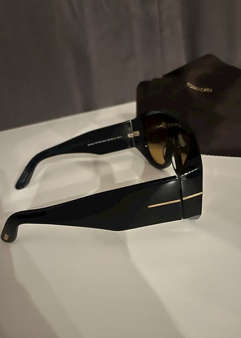 TOM FORD GÜNEŞ GÖZLÜĞÜ - Görsel 3