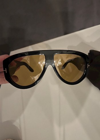 TOM FORD GÜNEŞ GÖZLÜĞÜ - Görsel 2