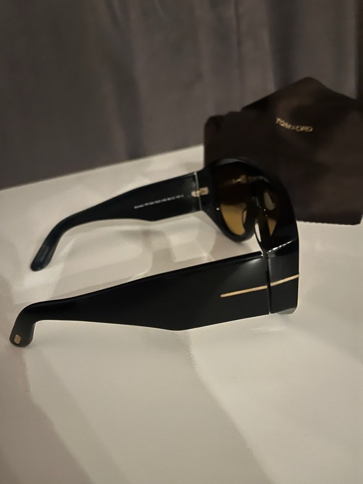 TOM FORD GÜNEŞ GÖZLÜĞÜ - Görsel 3