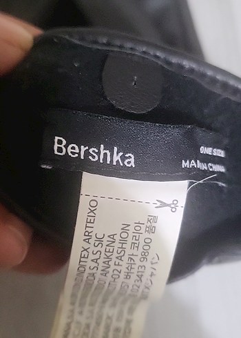 BershkaDüğmeli Siyah Deri Kadın Eldiveni - Görsel 4