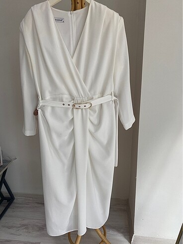 Modailgi Nikah elbisesi