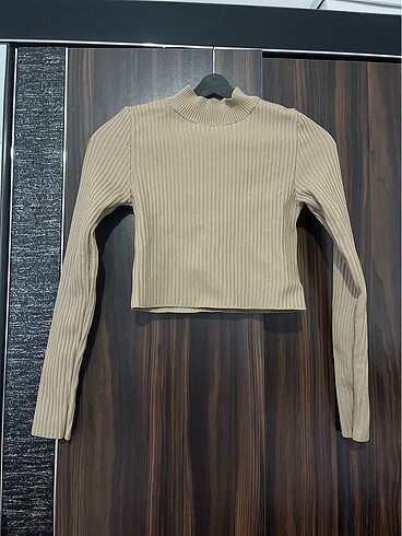 Crop buluz